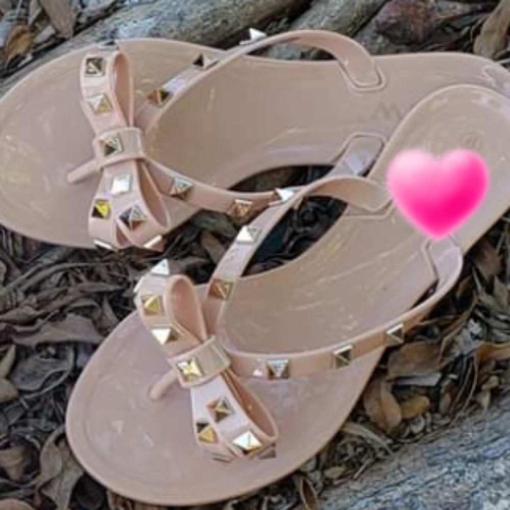 Studs sandals white blue nude black